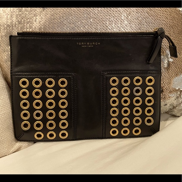 Tory Burch Bags Tory Burch Black With Gold Crossbody Poshmark